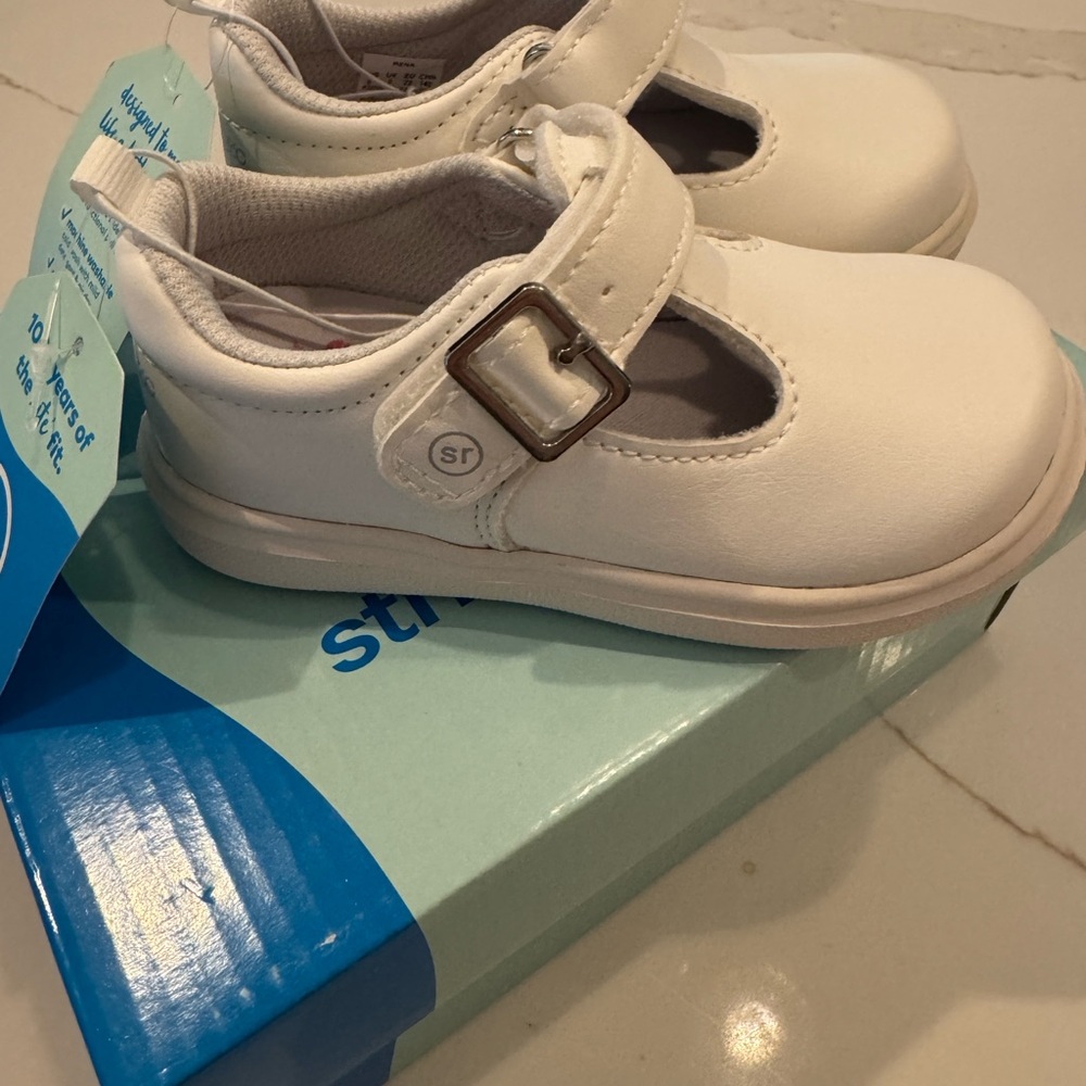 Stride Rite White Dress Shoes for Kids